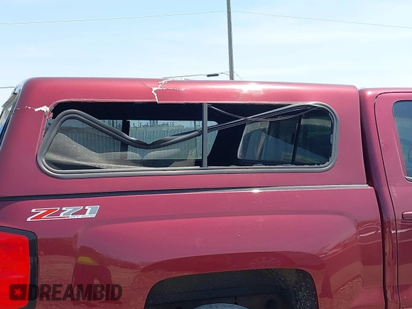 2015 Chevrolet Silverado 1500 LT with VIN 3GCUKREC0FG428366, listed as a IAAI auction lot 42210969 with 118,352 mi miles and . Bid and sale history available at DreamBid. Image 6.