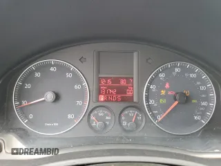 2008 Volkswagen Rabbit S z VIN WVWDA91K78W154569, wystawiony jako Copart lot #42245345 z przebiegiem 131 742 mil mil oraz Szkoda całkowita • Salvage title. Historia ofert i sprzedaży dostępna na DreamBid. Obrazek 9.