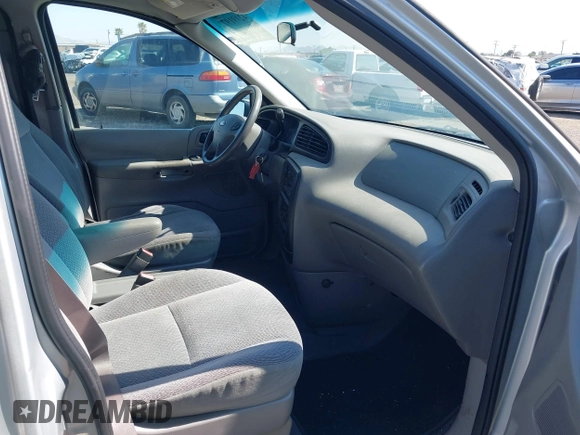 2003 Ford Windstar LX with VIN 2FMZA51463BB80988, listed as a IAAI auction lot 42191972 with 205,338 mi miles and . Bid and sale history available at carsss.com. Image 5.