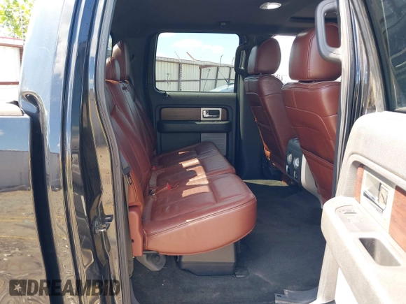2014 Ford F-150 XL z VIN 1FTFW1ET4EKF06640, wystawiony jako IAAI lot #42372719 z przebiegiem 226 540 mil mil oraz . Historia ofert i sprzedaży dostępna na DreamBid. Obrazek 8.