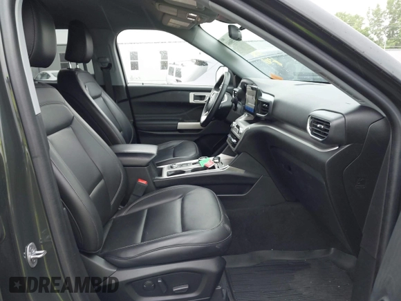 2022 Ford Explorer XLT z VIN 1FMSK8DH7NGC08162, wystawiony jako IAAI lot #42358664 z przebiegiem 32 782 mil mil oraz . Historia ofert i sprzedaży dostępna na DreamBid. Obrazek 5.