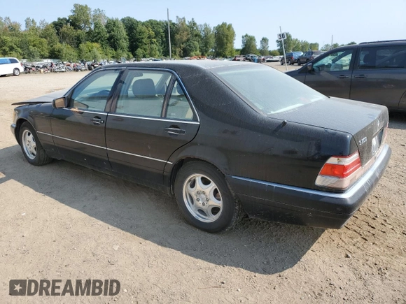 1999 Mercedes-Benz S-Class with VIN WDBGA51G0XA421692, listed as a Copart auction lot 70390134 with 168,234 mi miles and Clean Title. Bid and sale history available at carsss.com. Image 2.