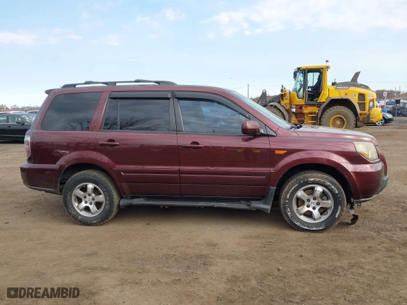 2007 Honda Pilot EX-L with VIN 2HKYF18797H518842, listed as a IAAI auction lot 41775343 with 182,312 mi miles. Bid and sale history available at carsss.com. Image 13.