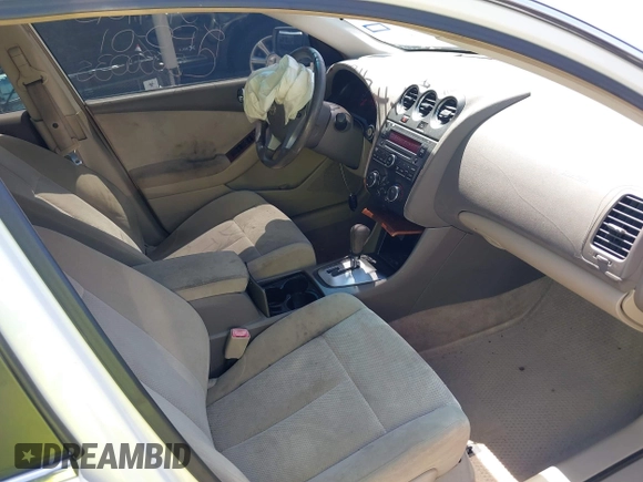2009 Nissan Altima S with VIN 1N4AL21E09N418372, listed as a IAAI auction lot 41860862 with 131,257 mi miles and . Bid and sale history available at DreamBid. Image 5.