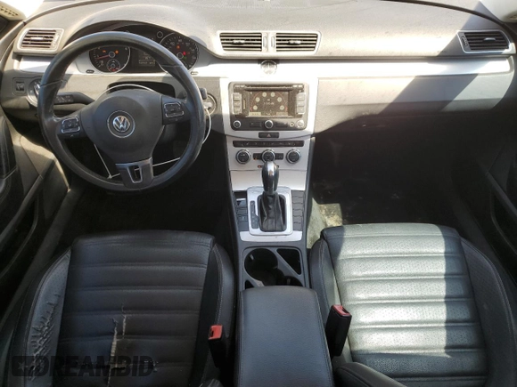 2014 Volkswagen CC Sport with VIN WVWBN7AN8EE528375, listed as a Copart auction lot 48064385 with 137,137 mi miles and Clean Title. Bid and sale history available at carsss.com. Image 8.