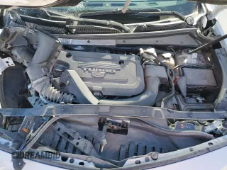 2023 Cadillac XT4 FWD Sport with VIN 1GYFZER44PF158670, listed as a Copart auction lot 46634135 with 22,393 mi miles and Salvage Title. Bid and sale history available at carsss.com. Image 12.