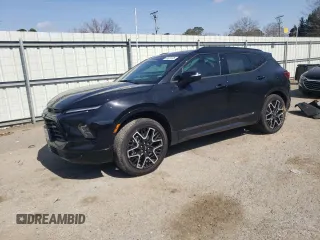 2025 Chevrolet Blazer RS z VIN 3GNKBERS2SS117439, wystawiony jako Copart lot #48526105 z przebiegiem 5 440 mil mil oraz Szkoda całkowita • Salvage title. Historia ofert i sprzedaży dostępna na DreamBid. Obrazek 1.