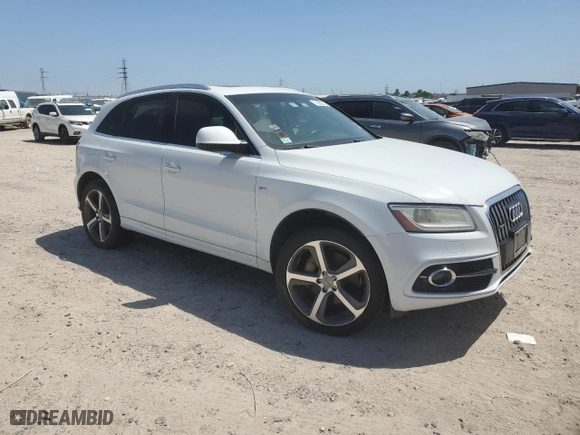 2015 Audi Q5 Premium Plus with VIN WA1DGAFPXFA042132, listed as a Copart auction lot 52632775 with 222,006 mi miles and Clean Title. Bid and sale history available at carsss.com. Image 4.