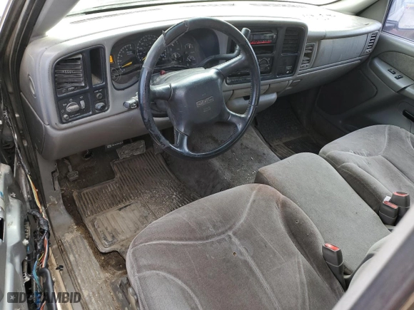 2000 GMC Sierra 1500 SLT with VIN 1GTEC19T2YE237846, listed as a Copart auction lot 44731925 with 391,409 mi miles and Clean Title. Bid and sale history available at carsss.com. Image 8.