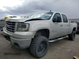2008 GMC Sierra 2500HD SLT с VIN 1GTHK236X8F174286, выставлен на аукционе Copart как лот 47544224 с пробегом 222 470 миль миль и Списание • Salvage title. История ставок и продаж доступна на DreamBid. Изображение 1.