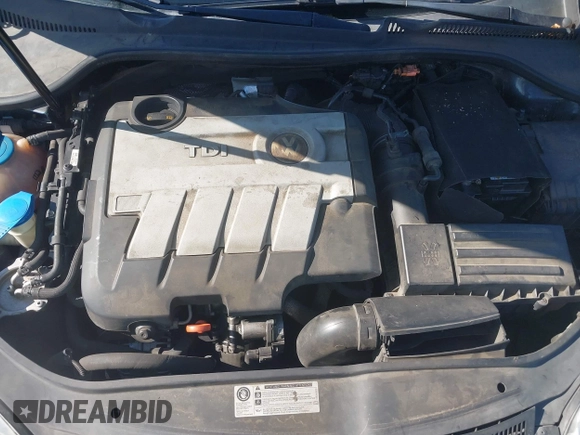 2010 Volkswagen Jetta with VIN 3VWAL8AJ4AM027389, listed as a IAAI auction lot 42392853 with 191,061 mi miles and . Bid and sale history available at DreamBid. Image 10.