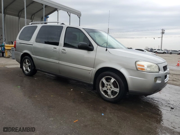 2006 Chevrolet Uplander LT w/1LT with VIN 1GNDV33L16D151836, listed as a Copart auction lot 44248725 with 165,710 mi miles and Salvage Title. Bid and sale history available at carsss.com. Image 4.