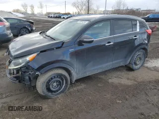 2015 Kia Sportage EX z VIN KNDPCCAC6F7688697, wystawiony jako Copart lot #46094345 z przebiegiem 116 283 mil mil oraz Szkoda całkowita • Salvage title. Historia ofert i sprzedaży dostępna na DreamBid. Obrazek 1.