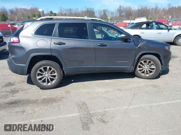 2019 Jeep Cherokee Altitude z VIN 1C4PJMLX5KD456471, wystawiony jako IAAI lot #41930854 z przebiegiem 58 083 mil mil oraz . Historia ofert i sprzedaży dostępna na DreamBid. Obrazek 13.