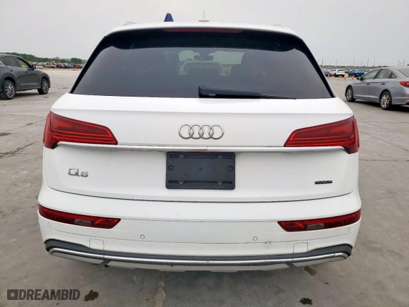 2021 Audi Q5 Premium with VIN WA1AAAFY5M2003212, listed as a Copart auction lot 53697735 with 114,200 mi miles and Clean Title. Bid and sale history available at carsss.com. Image 6.