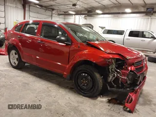 2008 Dodge Caliber SE z VIN 1B3HB28B08D681782, wystawiony jako IAAI lot #42115462 z przebiegiem 157 842 mil mil oraz . Historia ofert i sprzedaży dostępna na DreamBid. Obrazek 1.