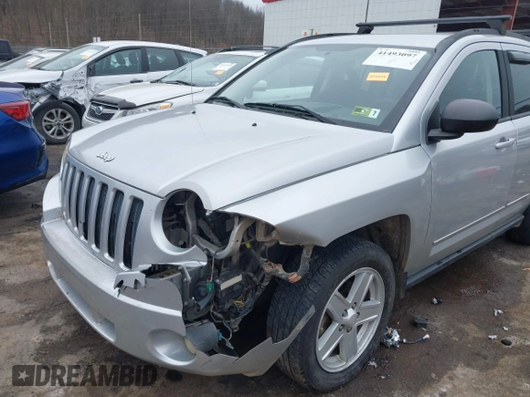 2008 Jeep Compass Sport with VIN 1J8FT47078D755562, listed as a IAAI auction lot 41493097 with 120,502 mi miles. Bid and sale history available at carsss.com. Image 6.