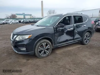 2018 Nissan Rogue S with VIN 5N1AT2MV0JC700111, listed as a IAAI auction lot 41682950 with 1 mi miles. Bid and sale history available at carsss.com. Image 16.