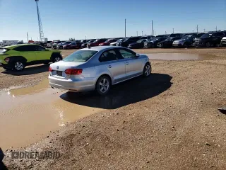 2013 Volkswagen Jetta TDI w/Premium с VIN 3VWLL7AJ3DM431369, выставлен на аукционе Copart как лот 59172495 с пробегом 117 976 миль миль и Списание • Salvage title. История ставок и продаж доступна на DreamBid. Изображение 13.