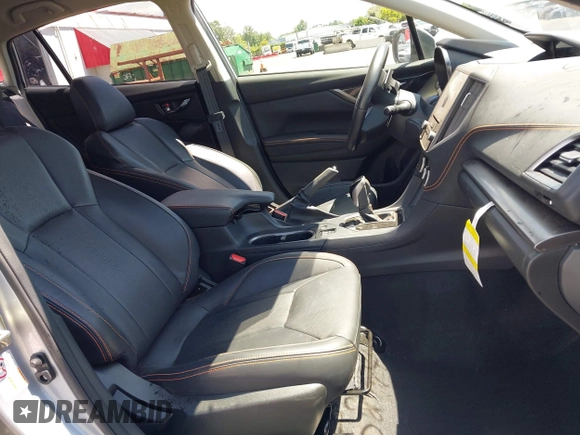 2019 Subaru Crosstrek Limited with VIN JF2GTAMC2KH325769, listed as a IAAI auction lot 42648751 with 23,705 mi miles and . Bid and sale history available at DreamBid. Image 5.
