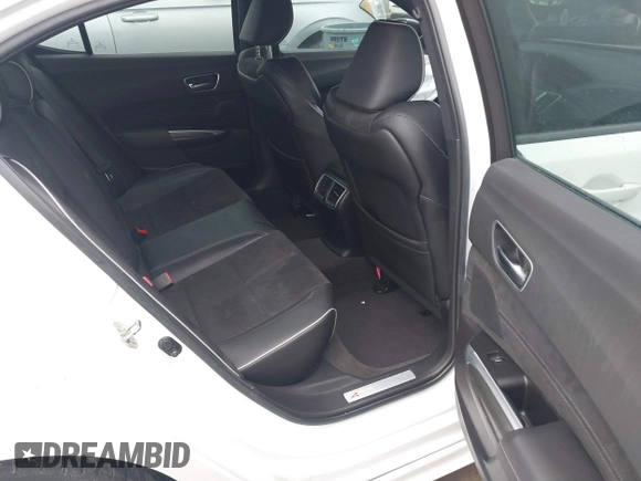 2019 Acura TLX w/A-Spec Pkg with VIN 19UUB1F63KA009058, listed as a IAAI auction lot 41456033 with 204,009 mi miles. Bid and sale history available at carsss.com. Image 8.
