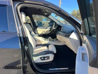 2019 BMW X7 xDrive50i z VIN 5UXCX4C53KLB39548, wystawiony jako Copart lot #54152375 z przebiegiem 159 191 mil mil oraz Czysty tytuł • Clean title. Historia ofert i sprzedaży dostępna na DreamBid. Obrazek 5.