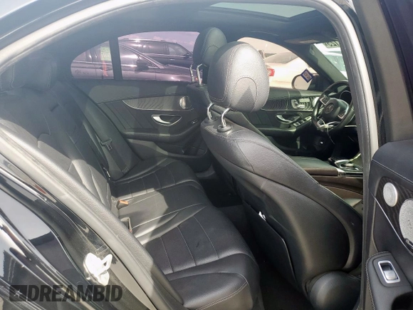 2015 Mercedes-Benz C 300 with VIN 55SWF4JB5FU089833, listed as a Copart auction lot 56554125 with 268,624 mi miles and Clean Title. Bid and sale history available at DreamBid. Image 10.
