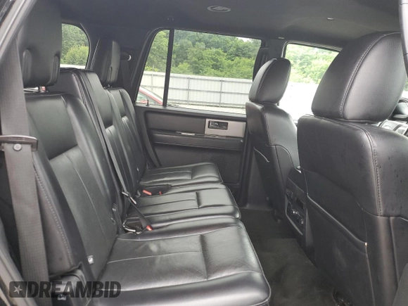 2016 Ford Expedition XLT z VIN 1FMJU1JT5GEF54067, wystawiony jako Copart lot #59920705 z przebiegiem 125 826 mil mil oraz Czysty tytuł • Clean title. Historia ofert i sprzedaży dostępna na DreamBid. Obrazek 11.