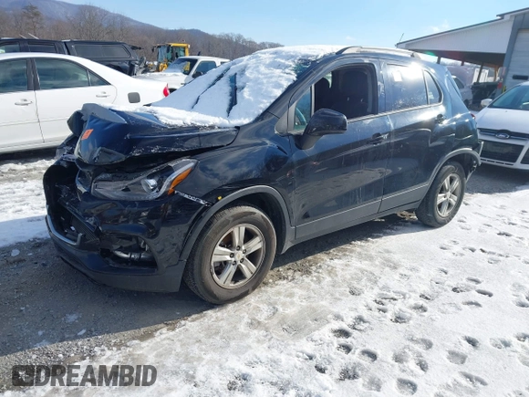 2022 Chevrolet Trax LT with VIN KL7CJPSM2NB567855, listed as a IAAI auction lot 41242877 with 87,001 mi miles. Bid and sale history available at carsss.com. Image 2.