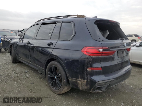 2020 BMW X7 xDrive40i with VIN 5UXCW2C03L9B44405, listed as a Copart auction lot 86332544 with 0 mi miles and Salvage Title. Bid and sale history available at carsss.com. Image 2.