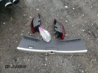 2022 Audi S8 с VIN WAULSAF89NN007255, выставлен на аукционе Copart как лот 57654725 с пробегом 14 904 миль миль и Списание • Salvage title. История ставок и продаж доступна на DreamBid. Изображение 12.