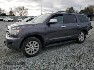 2016 Toyota Sequoia Platinum with VIN 5TDDW5G19GS141944, listed as a Copart auction lot 85374424 with 163,072 mi miles and Salvage Title. Bid and sale history available at carsss.com. Image 1.