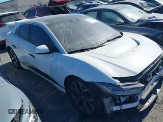 2020 Jaguar I-Pace SE with VIN SADHC2S14L1F85800, listed as a IAAI auction lot 42444115 with 51,249 mi miles and . Bid and sale history available at DreamBid. Image 14.