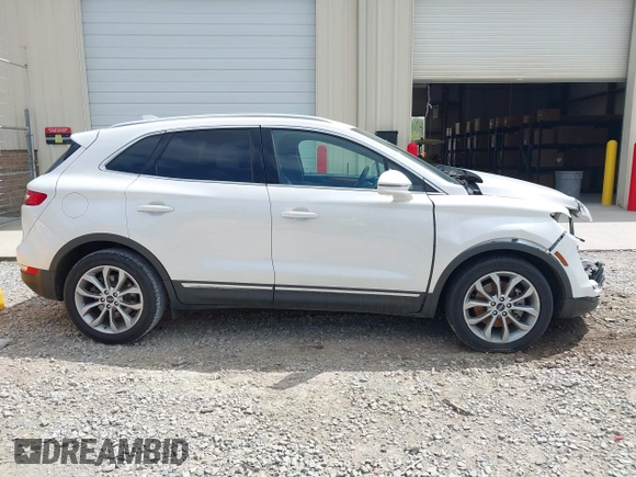 2018 Lincoln MKC Select with VIN 5LMCJ2C96JUL32351, listed as a IAAI auction lot 41964998 with 102,680 mi miles and . Bid and sale history available at DreamBid. Image 14.