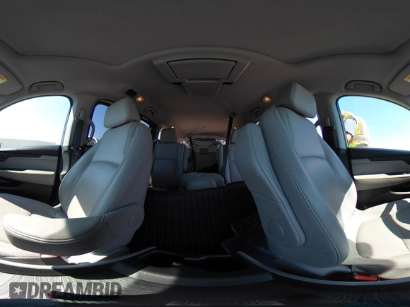 2018 Honda Odyssey Touring with VIN 5FNRL6H84JB070387, listed as a IAAI auction lot 41835852 with 98,662 mi miles. Bid and sale history available at carsss.com. Image 18.