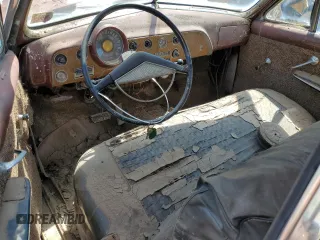 1951 Ford Crown Victoria z VIN B1BF140482, wystawiony jako Copart lot #69078904 z przebiegiem 636 601 mil mil oraz Szkoda całkowita • Salvage title. Historia ofert i sprzedaży dostępna na DreamBid. Obrazek 8.