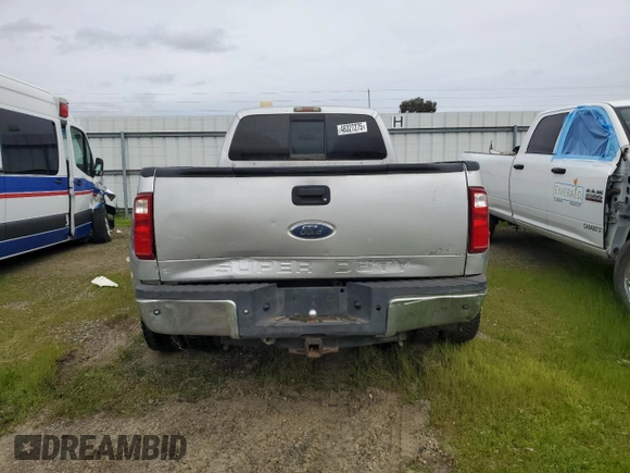 2008 Ford F-350 XL с VIN 1FTWW33R68EA23253, выставлен на аукционе Copart как лот 46327275 с пробегом 182 702 миль миль и Списание • Salvage title. История ставок и продаж доступна на DreamBid. Изображение 6.