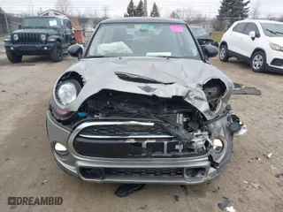 2017 MINI Hardtop 2 Door Cooper S with VIN WMWXP7C5XH2A44954, listed as a IAAI auction lot 41227831 with 67,568 mi miles. Bid and sale history available at carsss.com. Image 12.