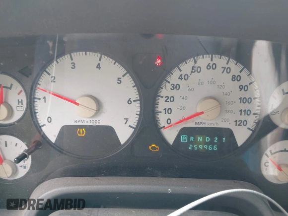 2008 Dodge 1500 SLT z VIN 1D7HA182X8S506615, wystawiony jako IAAI lot #42422549 z przebiegiem 259 966 mil mil oraz . Historia ofert i sprzedaży dostępna na DreamBid. Obrazek 7.