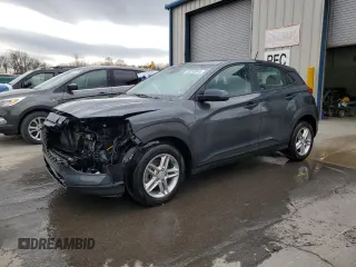 2021 Hyundai Kona SE with VIN KM8K1CAA4MU685385, listed as a Copart auction lot 50253045 with 48,327 mi miles and Salvage Title. Bid and sale history available at carsss.com. Image 1.
