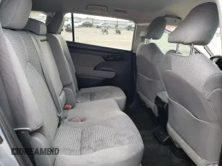 2020 Toyota Highlander LE with VIN 5TDBZRBH9LS026975, listed as a Copart auction lot 41372393 with 30,571 mi miles and . Bid and sale history available at DreamBid. Image 11.