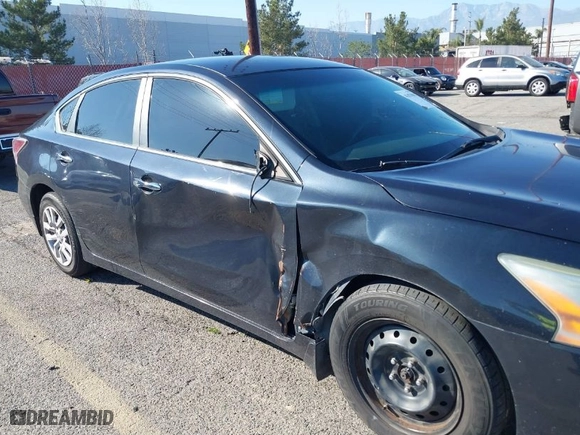 2015 Nissan Altima 2.5 SL with VIN 1N4AL3AP7FN368718, listed as a IAAI auction lot 41670883 with NaN miles. Bid and sale history available at carsss.com. Image 6.