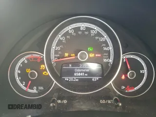 2017 Volkswagen Beetle 1.8T SE with VIN 3VWJ17AT8HM612357, listed as a Copart auction lot 83493794 with 65,841 mi miles and Salvage Title. Bid and sale history available at carsss.com. Image 9.