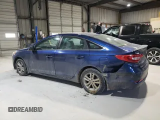 2015 Hyundai Sonata 2.4L SE with VIN 5NPE24AF2FH195816, listed as a Copart auction lot 89172935 with 205,417 mi miles and Salvage Title. Bid and sale history available at carsss.com. Image 2.