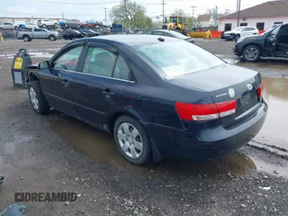 2007 Hyundai Sonata GLS with VIN 5NPET46C97H297143, listed as a IAAI auction lot 42182238 with 61,479 mi miles and . Bid and sale history available at DreamBid. Image 3.