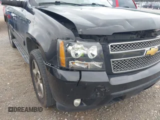 2012 Chevrolet Tahoe LT with VIN 1GNSCBE05CR211898, listed as a IAAI auction lot 42612993 with 233,367 mi miles and . Bid and sale history available at DreamBid. Image 6.