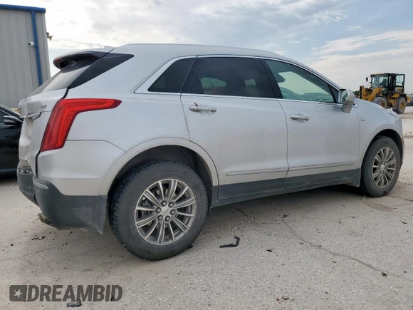 2017 Cadillac XT5 Luxury FWD with VIN 1GYKNBRS8HZ221244, listed as a Copart auction lot 55316055 with 101,330 mi miles and Salvage title. Bid and sale history available at DreamBid. Image 3.