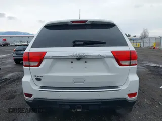 2013 Jeep Grand Cherokee Overland with VIN 1C4RJFCT4DC640553, listed as a IAAI auction lot 41311413 with 146,212 mi miles. Bid and sale history available at carsss.com. Image 17.