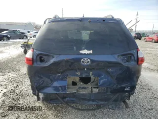 2019 Toyota Sienna LE with VIN 5TDJZ3DC1KS223325, listed as a Copart auction lot 45758815 with 102,605 mi miles and Salvage Title. Bid and sale history available at carsss.com. Image 6.