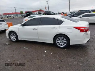 2017 Nissan Altima SR with VIN 1N4AL3AP2HC139331, listed as a IAAI auction lot 42070393 with 139,831 mi miles and . Bid and sale history available at DreamBid. Image 14.